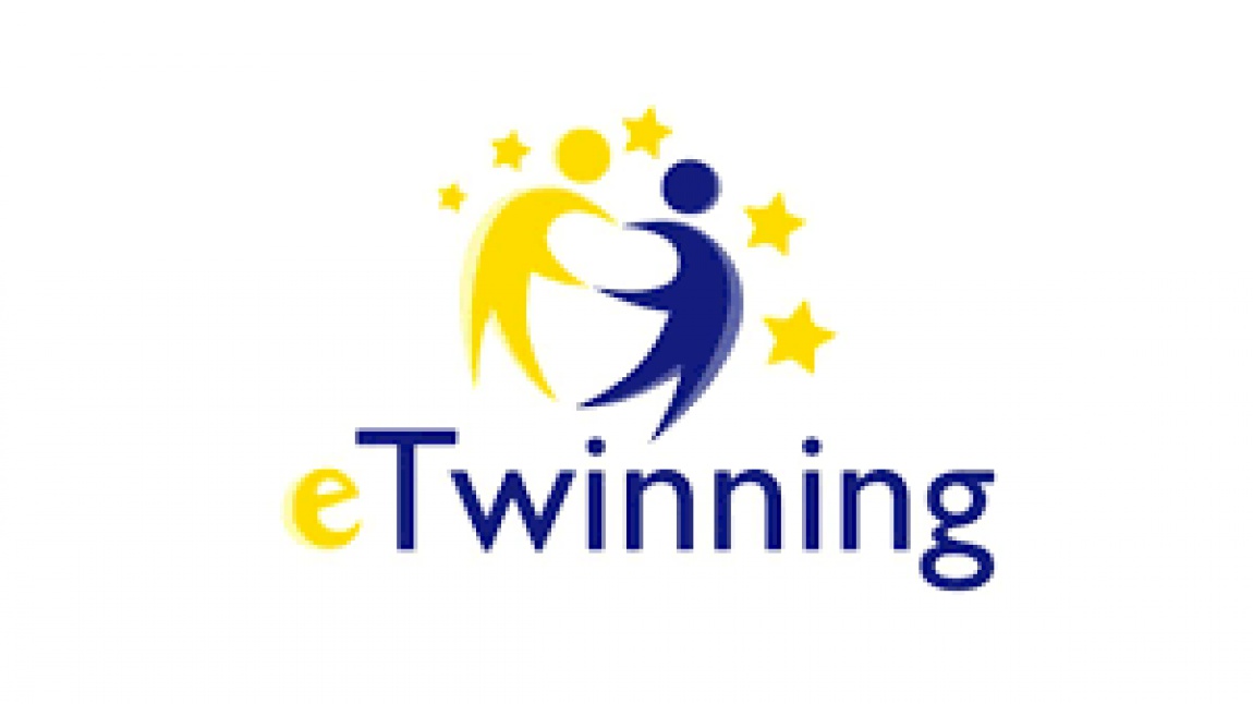 E Twinning DESIGN, PRINT, PLAY! project
